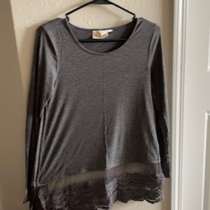 Cute top with lace bottom!